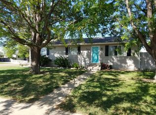 743 S Comanche St, Ulysses, KS 67880