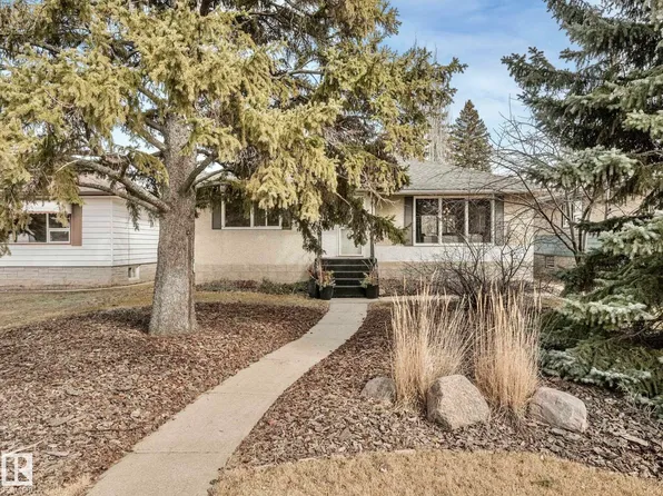 9419 145th St NW, Edmonton, AB T5R 0V3