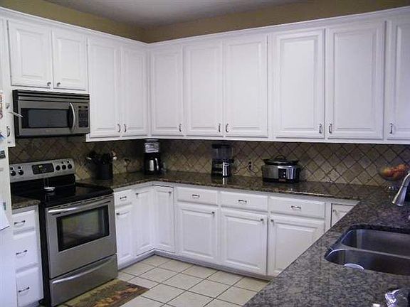 3rd image of 1412 Woodland Hills Dr