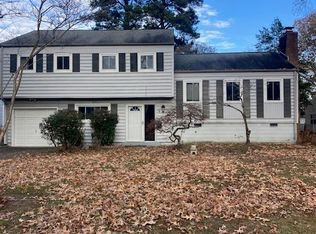 9 Briar Patch Pl, Newport News, VA 23606