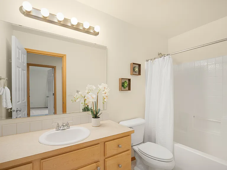 12955 NE 204th Pl — Photo 8