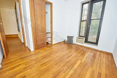 Rented by Genik Group Corp