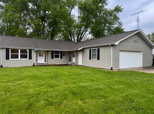203 S Halwood St #203, Cortland, IL 60112