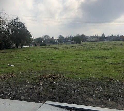 3rd image of 280 E Mount Diablo Ave