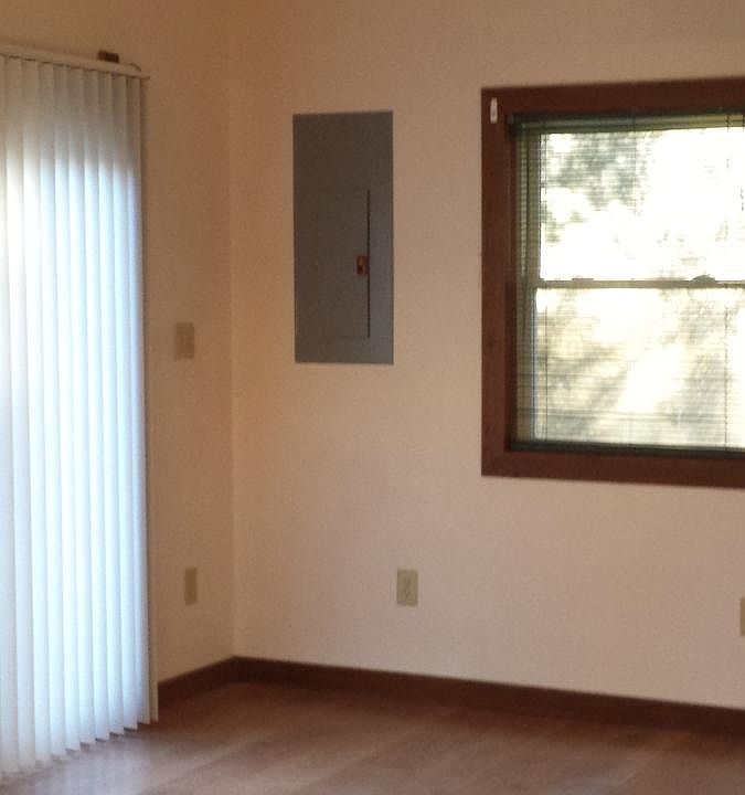 1st image of 147 NW 7th St