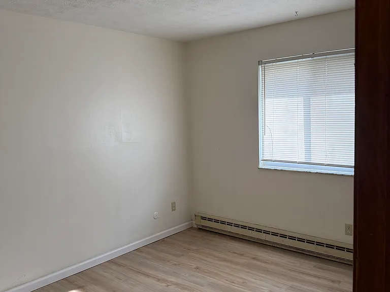 80 Ryder Ct #3 — Photo 9