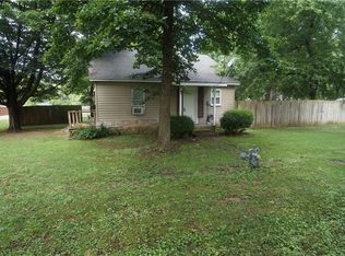 429 E Mulberry St, Rogers, AR 72756
