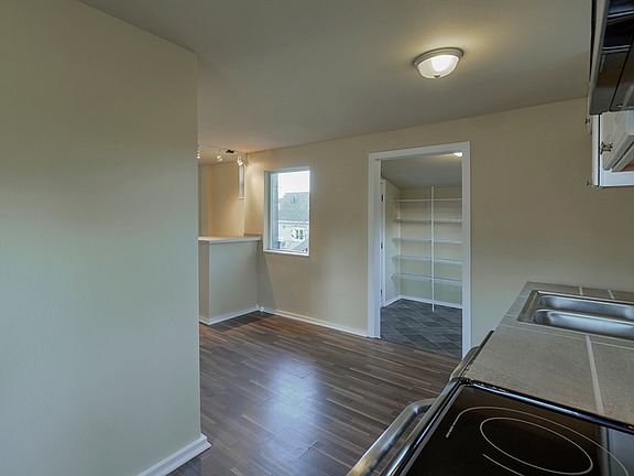 5th image of 3813 S Asotin St