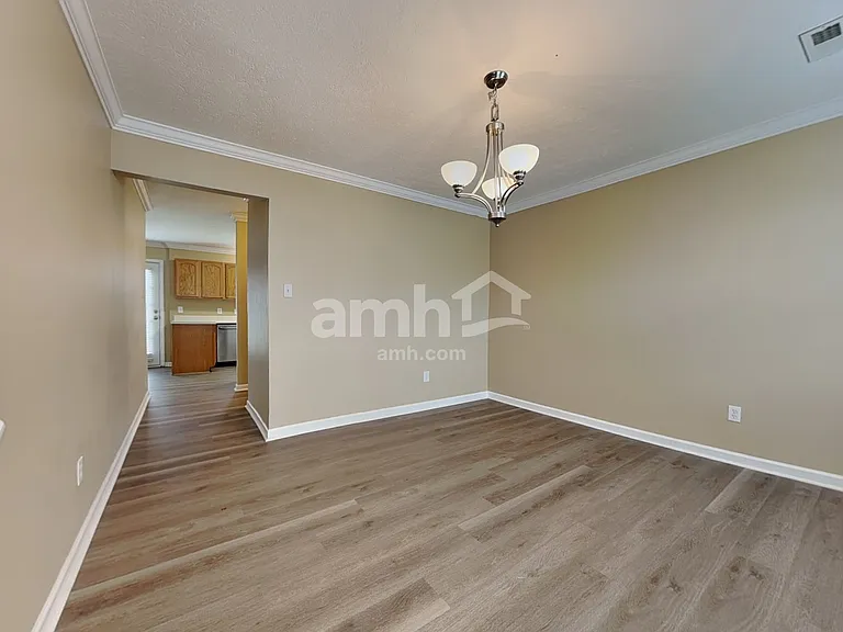 2233 Cartmill Dr — Photo 6