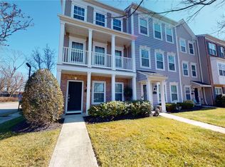 44 Stahlman Ln, Patchogue, NY 11772