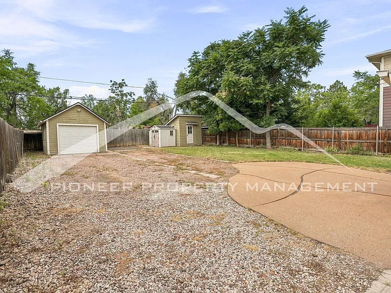 3166 W Walsh Pl — Photo 18