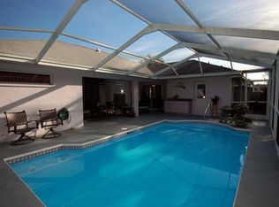 9048 Bearcat Rd, New Port Richey, FL 34655