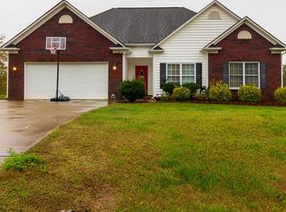 105 Heatherton Ln, Kings Mountain, NC 28086