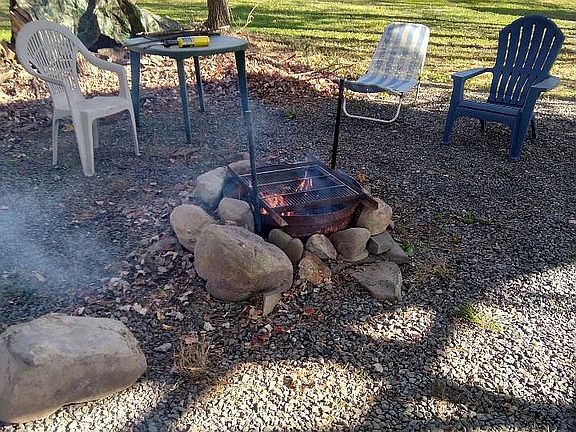 4th image of 10995 Brocks Gap Rd