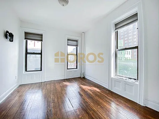 Rented by City Connections Realty | media 3