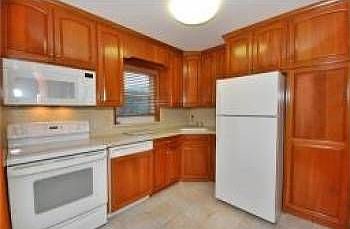 5th image of 686 Bloomfield Ave