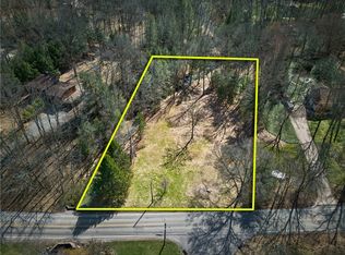 110 Bradford Park Rd, Baden, PA 15005