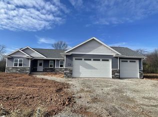 2418 Creeksedge Way, De Pere, WI 54115