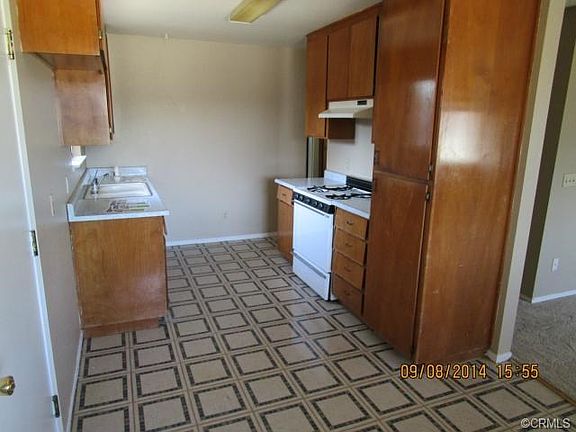 3rd image of 12826 E Washington St