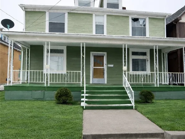 6 Pine St, Natrona Heights, PA 15065