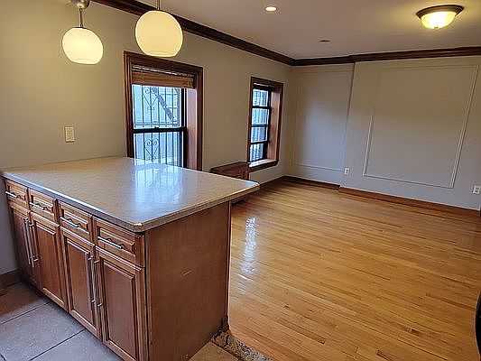 2nd image of 217 Clermont Ave #4