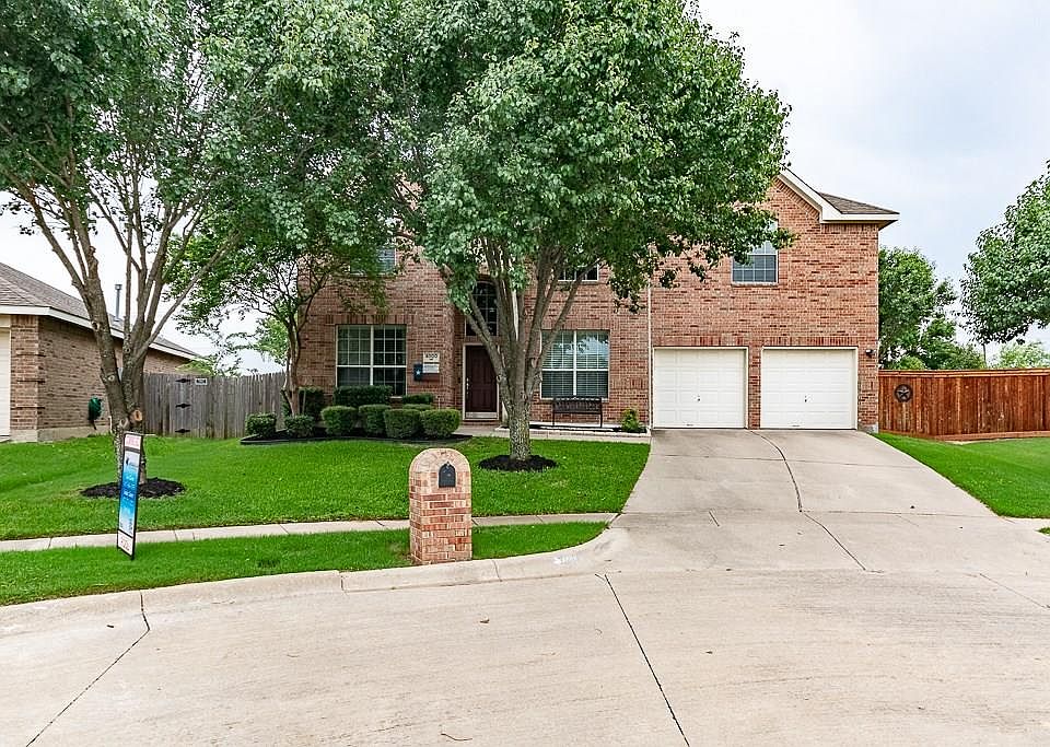 1st image of 4000 Orchid Ln