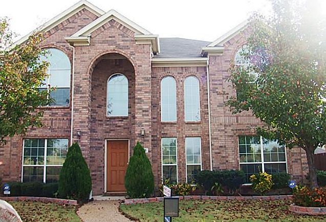 1st image of 405 Knoll Park Ct