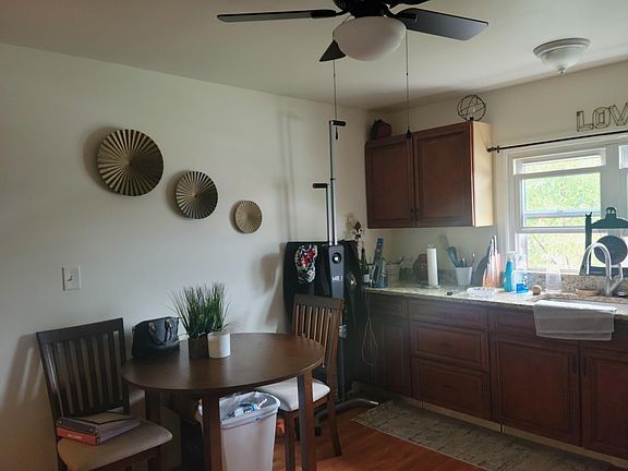 3rd image of 371 Richmond Blvd Floor 2