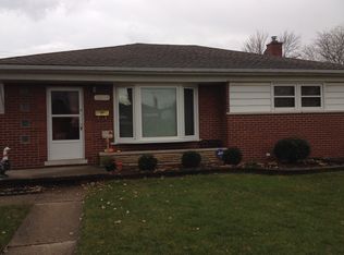 20204 Alger St, Saint Clair Shores, MI 48080