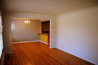 2nd image of 409 E Coy Cir