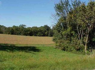 6 Meyers Rd, Mount Carroll, IL 61053