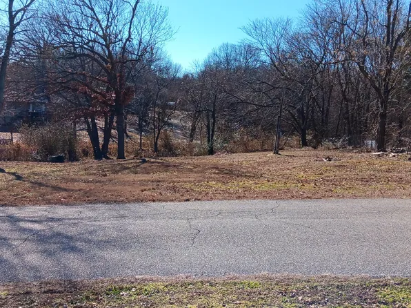 111 E Pawnee Ave, Vinita, OK 74301