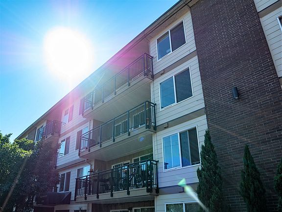 2nd image of 4051 Gilman Ave W APT 404