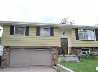 3313 N Gale Ave, Peoria, IL 61604