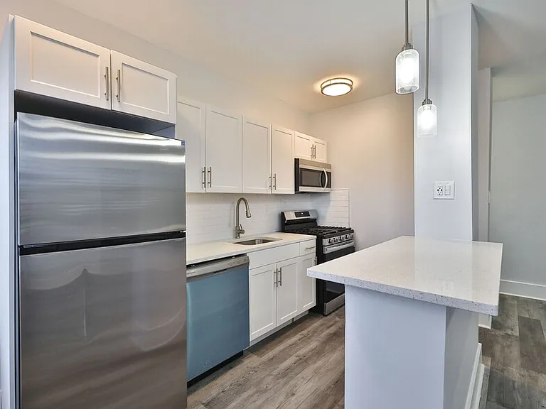 4241 Locust St #B0 — Photo 31