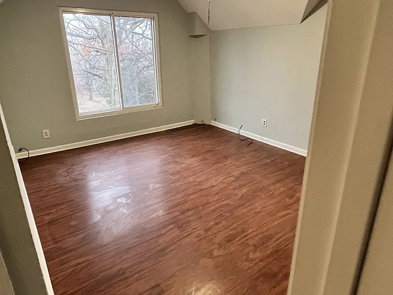 609 McDonough St #2 — Photo 9