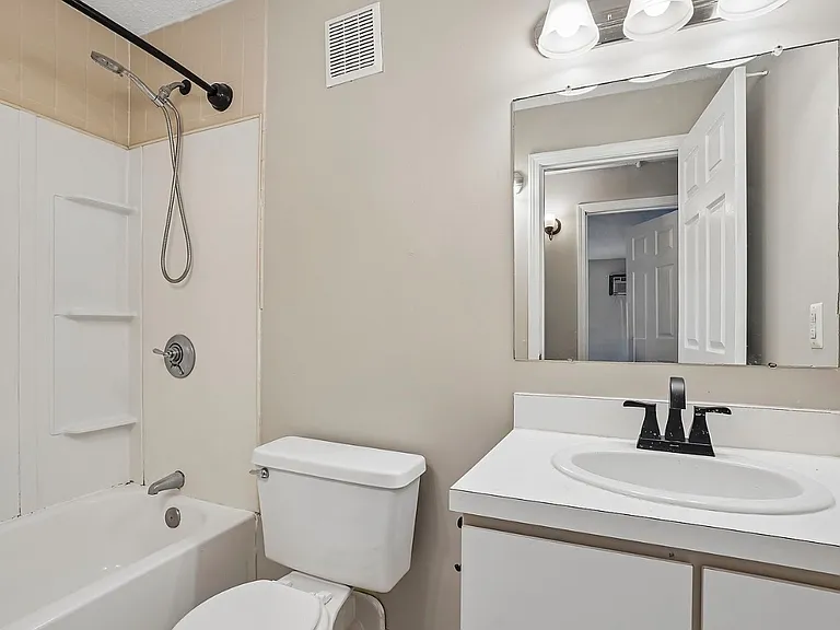 10 Rutledge St #2H — Photo 5