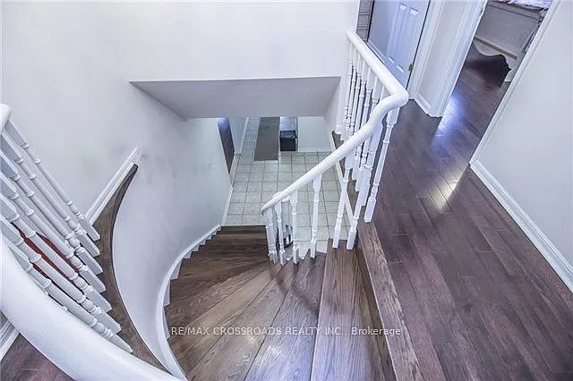 2 Hampstead Ct — Photo 7