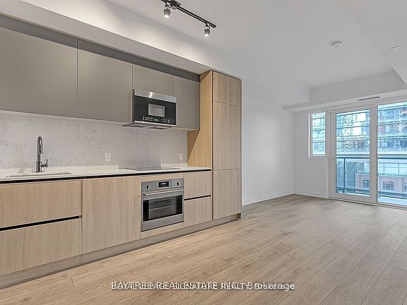2nd image of 108 Peter St #3001
