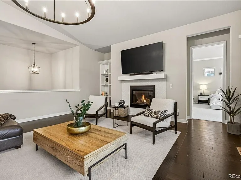22280 Boundstone Dr — Photo 3