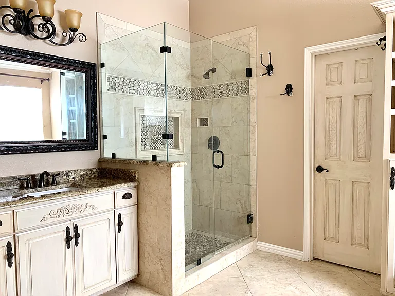 3108 Palmtree Dr — Photo 30