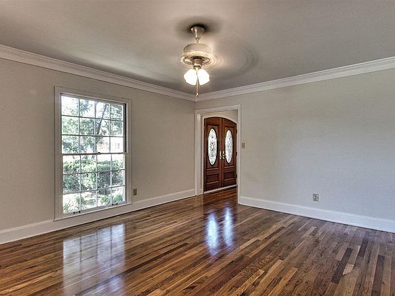 5th image of 1825 Bakalane Ave