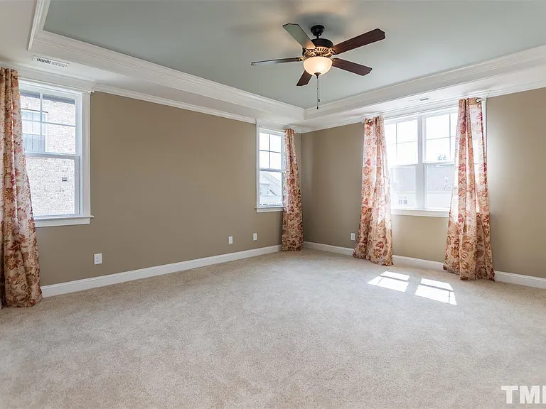 2744 Belmont View Loop — Photo 13