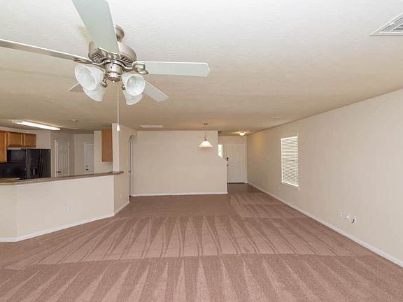 5th image of 8610 Doskocil Dr