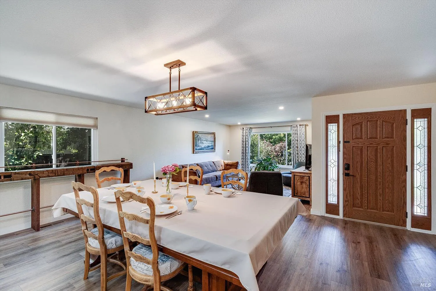 113 Sherwood Drive - Photo 3