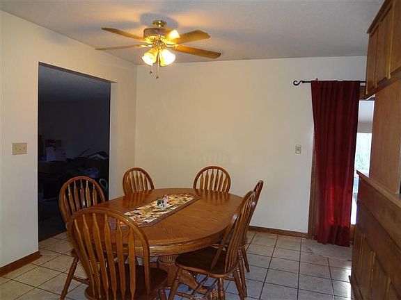 4th image of 1719 Anthony Dr