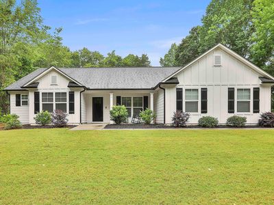 2112 Highway 54, Moreland, GA, 30259