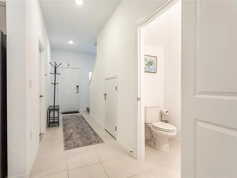 8473 Lunar Skye St — Photo 6