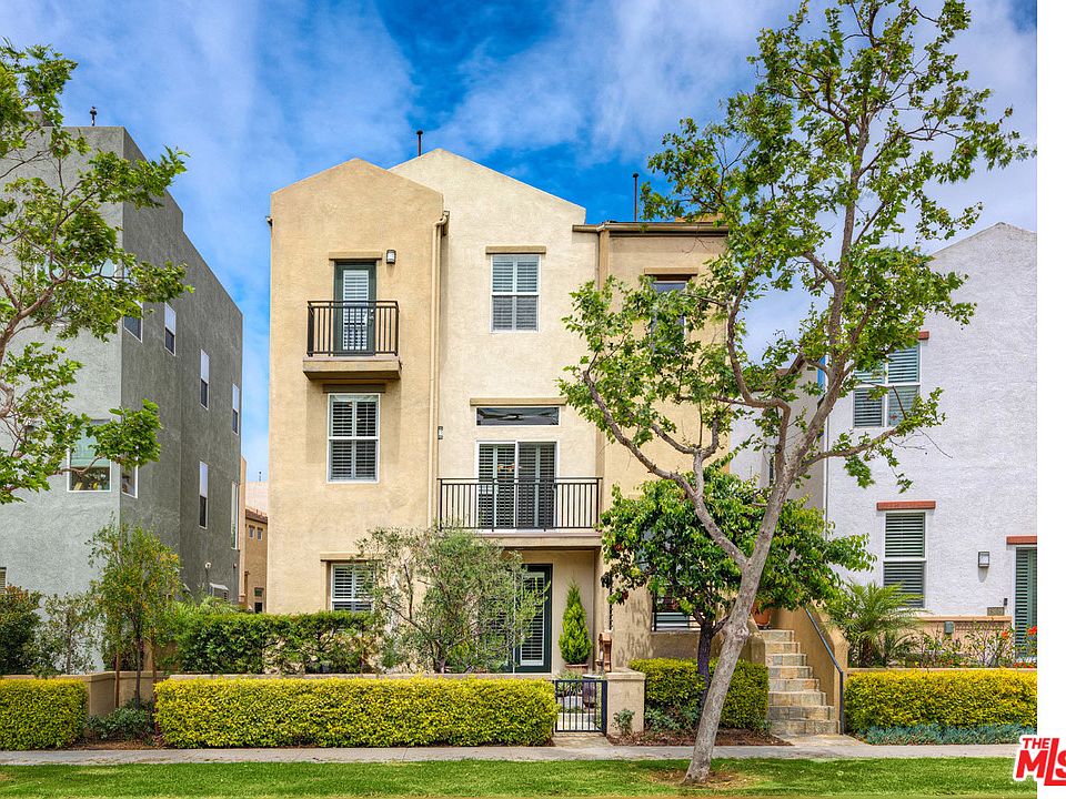 1st image of 13023 Bluff Creek Dr #29
