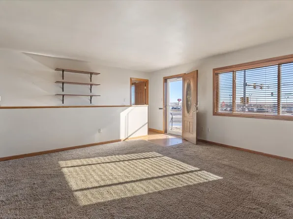 2930 E 8th St, Cheyenne, WY 82001